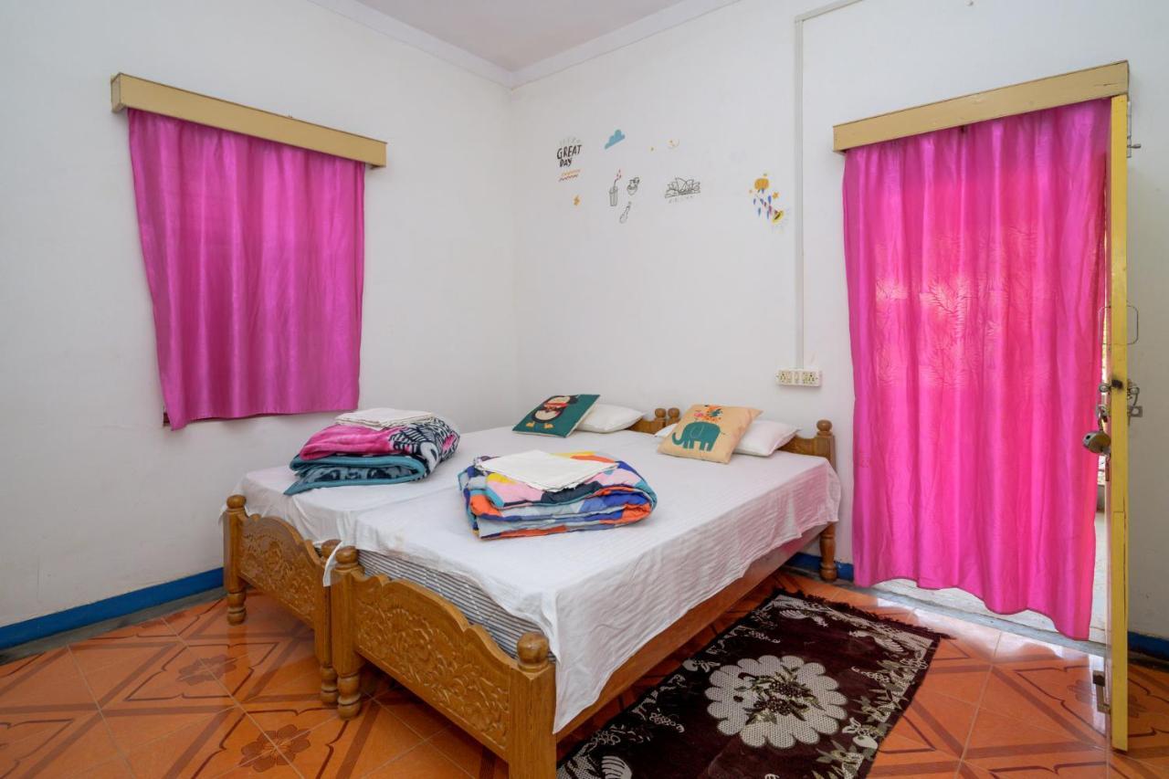Mini Homestay Кхаджурахо Экстерьер фото