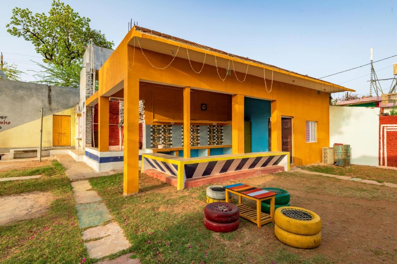 Mini Homestay Кхаджурахо Экстерьер фото