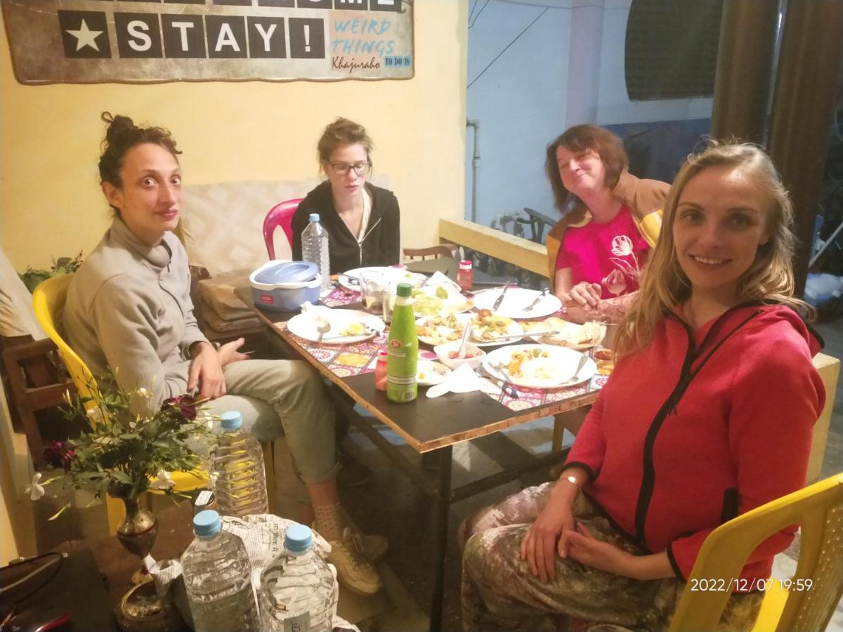 Mini Homestay Кхаджурахо Экстерьер фото