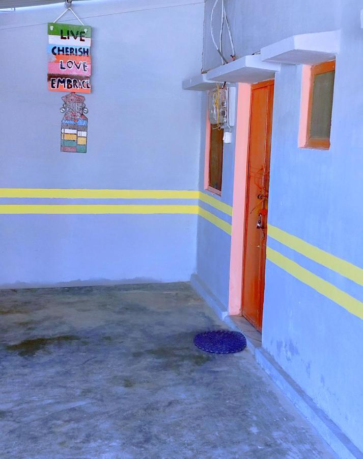 Mini Homestay Кхаджурахо Экстерьер фото