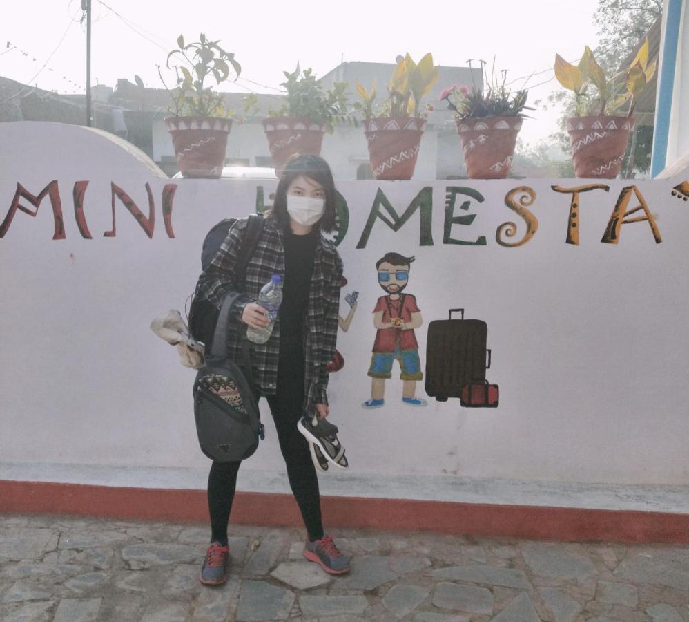 Mini Homestay Кхаджурахо Экстерьер фото
